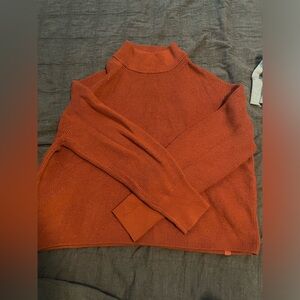 Lululemon sweater